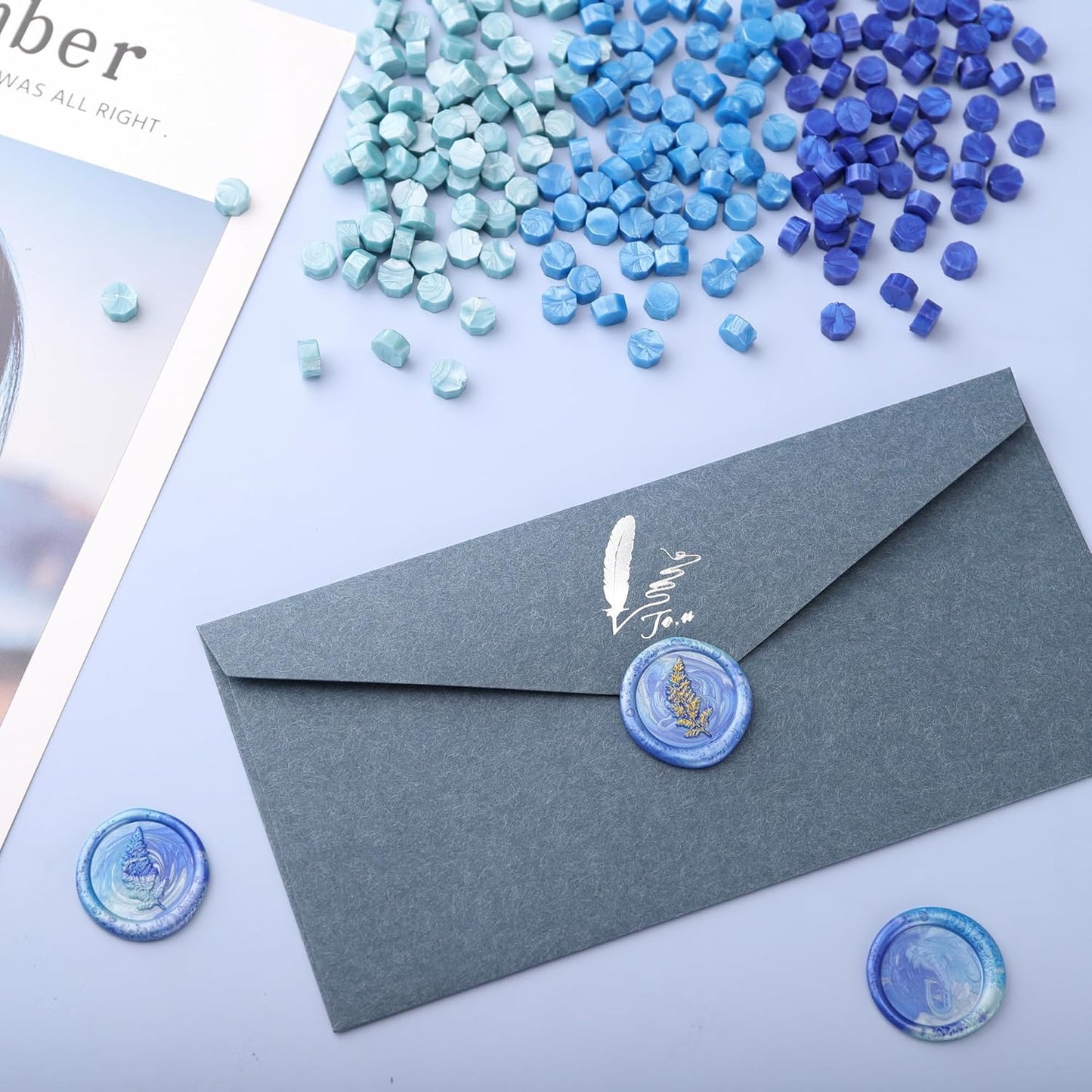 Yoption 300 Pieces Blue Mix Sealing Wax Beads, Vintage Octagon Beads With 4 Candles and 2 Melting Spoons for Seal Stamp (Blue Mix)