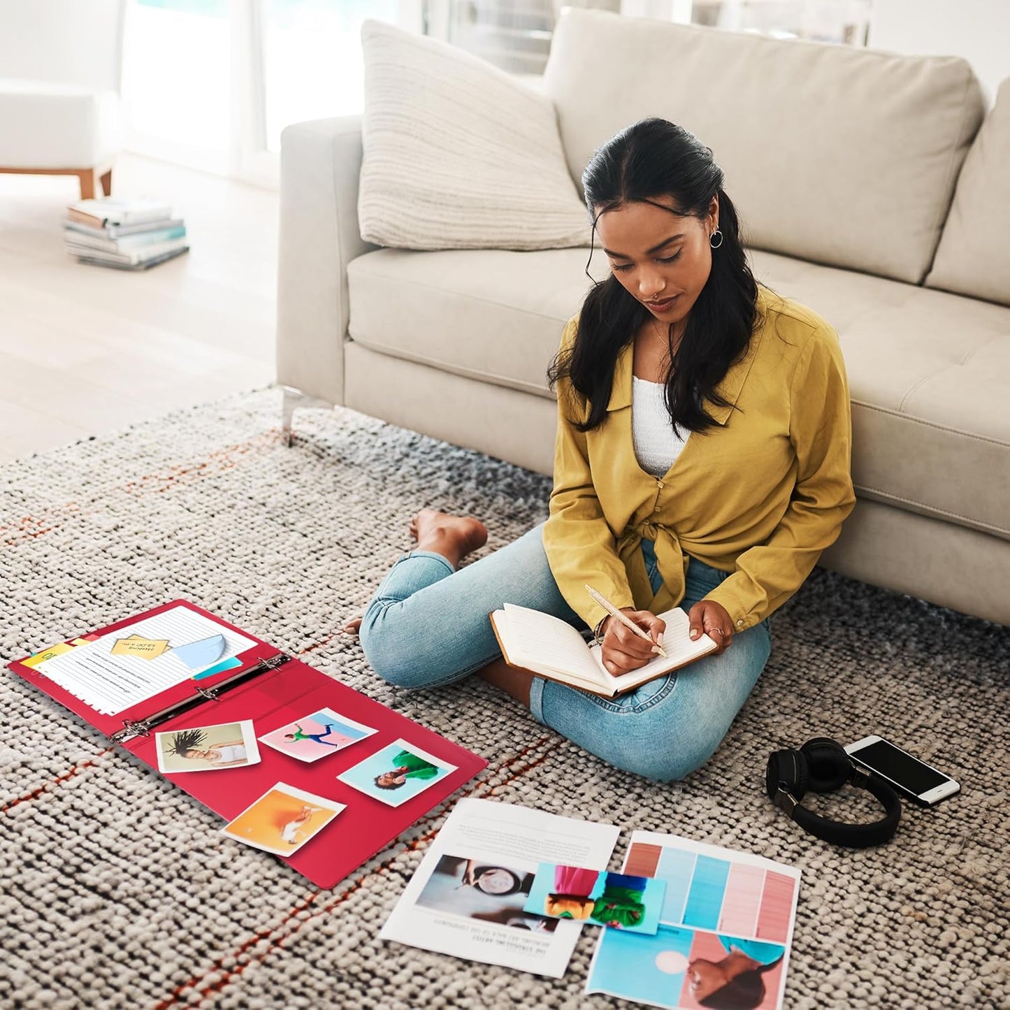 Samsill 1 Inch 3 Ring Binders, Made in USA, Economy Round Ring, Clear View Cover, 200 Sheet Capacity - for School, Home, Office - Red, 4 Pack