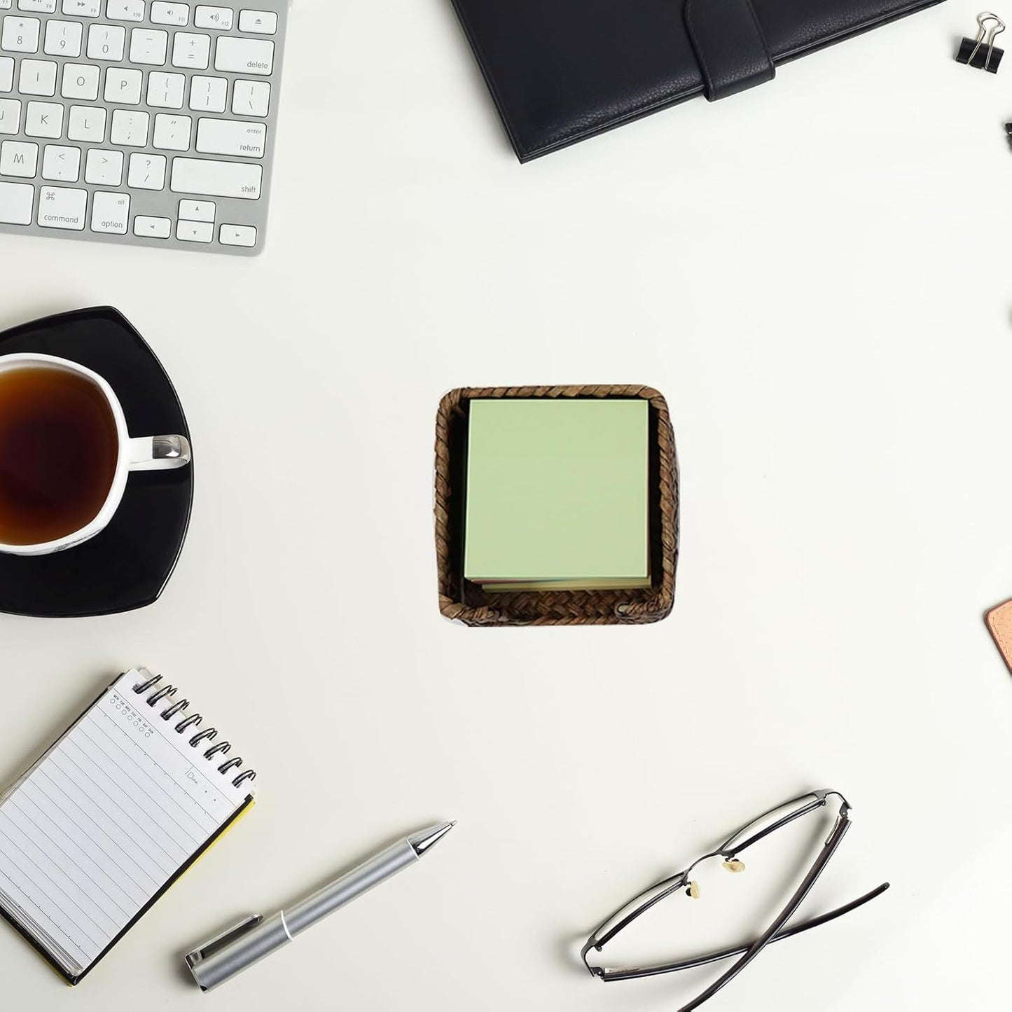 Sticky Note Holder Seagrass Post It Note Dispenser, 3 x 3 Inch Woven Sticky Note Dispenser, Farmhouse Post It Holder for Desk Home Office Decor, Coffee