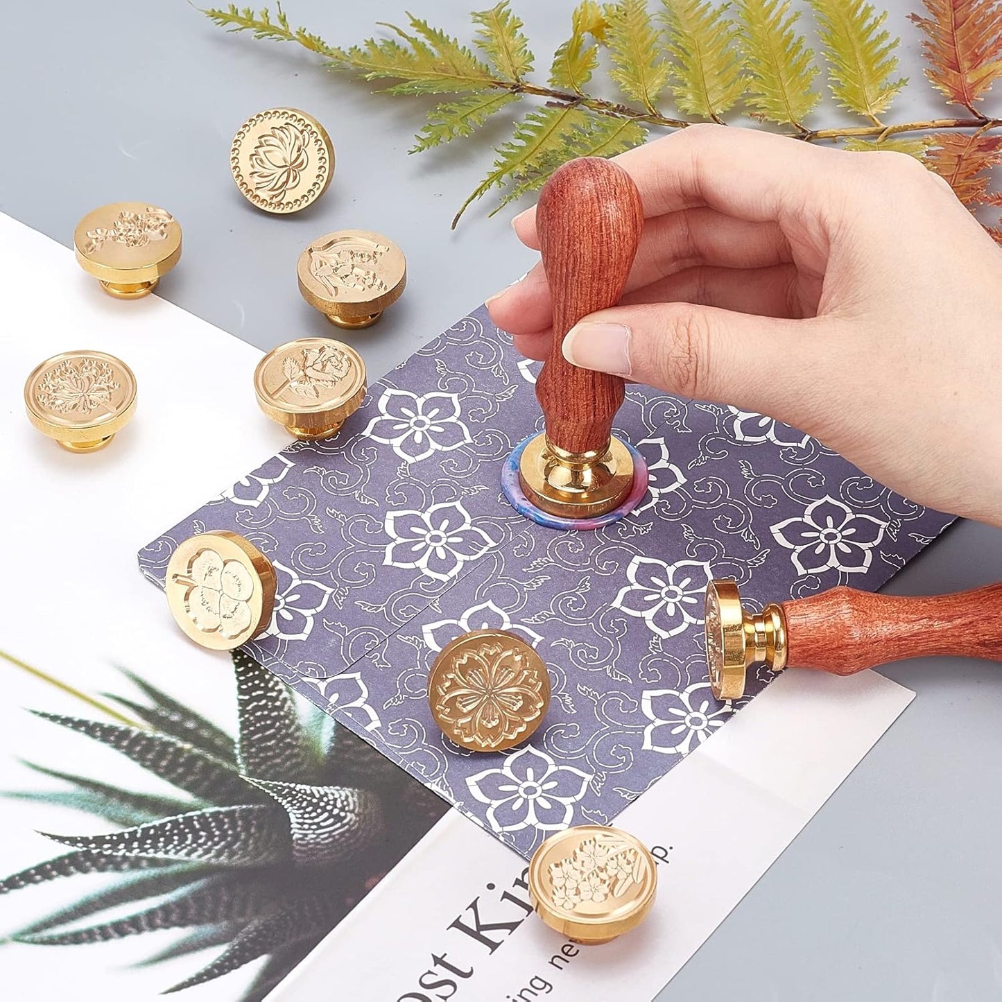 CRASPIRE Halloween Wax Seal Stamp Set 12pcs Sealing Wax Stamps 25mm Retro Removable Brass Heads with 2pcs Wood Handle for Wedding Invitations Envelopes(Skull Pumpkin Bats Ghost Spider Web Skeleton)